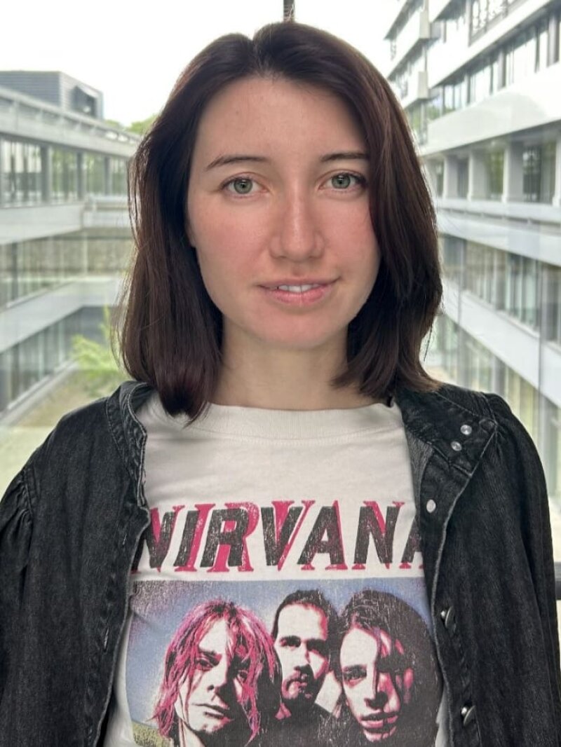 Ainaz Sultangirova Zugeschnitten